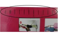 Miarka wzrostu dziecka z magnetycznymi ramkami na zdjęcia różowa J.I.P - PRZECENA - 2